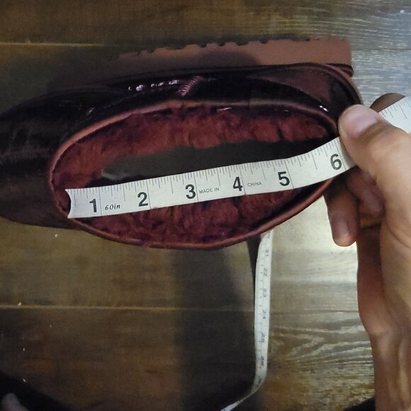 NEW UGG Classic Ultra Mini Mirror Ball Boots Womens 7 Wild Grape Sequin Fur - Picture 9 of 10